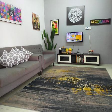 D'Port Dicksonmuslimonly Homestay Bagian luar foto
