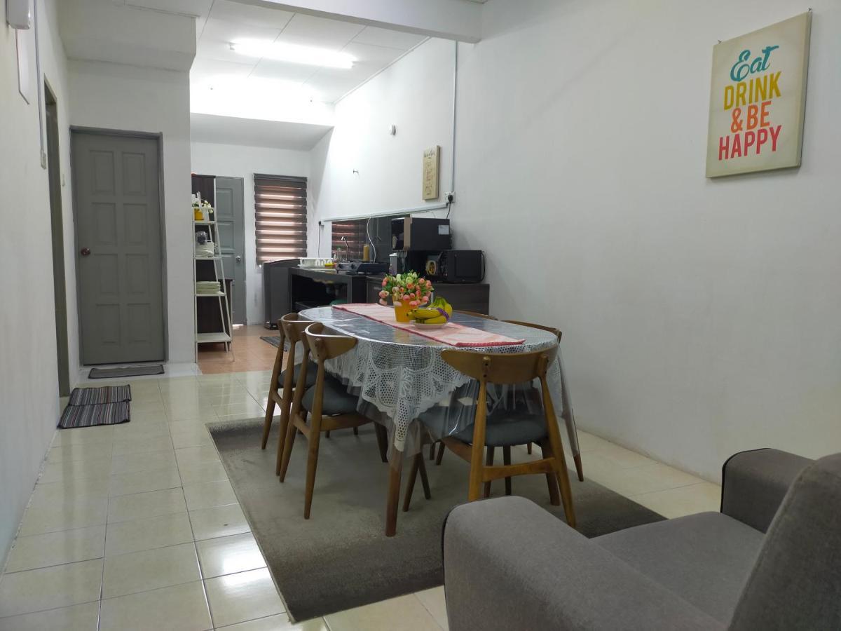 D'Port Dicksonmuslimonly Homestay Bagian luar foto